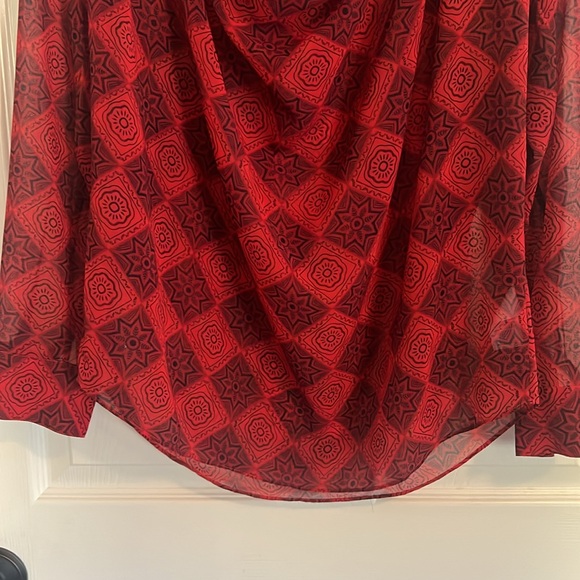 CAbi Diamond Blouse - Picture 4 of 11